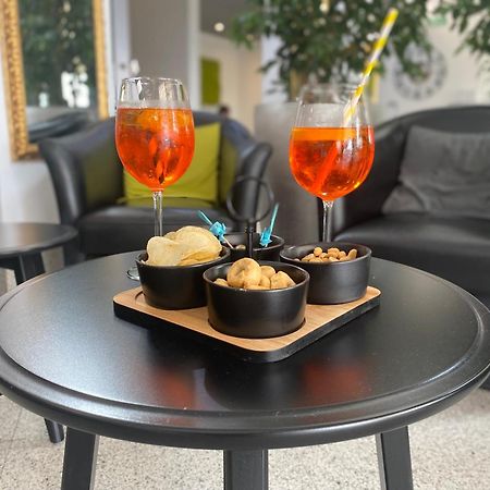 Hotel Gardenia Fiera 瑟门内特 外观 照片